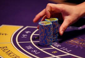 Tampilan meja Speed Roulette dealer langsung digi slot dengan roda roulette dan antarmuka taruhan